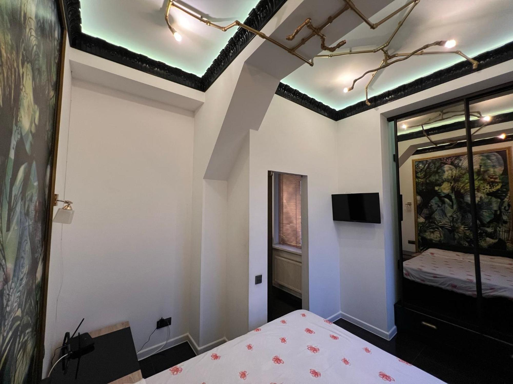 Center Apartment คีชีเนา ภายนอก รูปภาพ