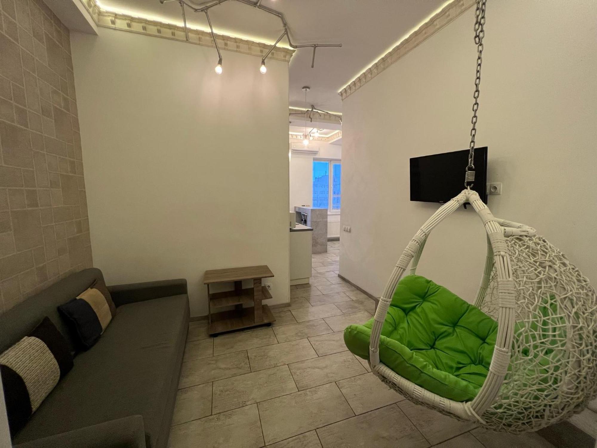 Center Apartment คีชีเนา ภายนอก รูปภาพ