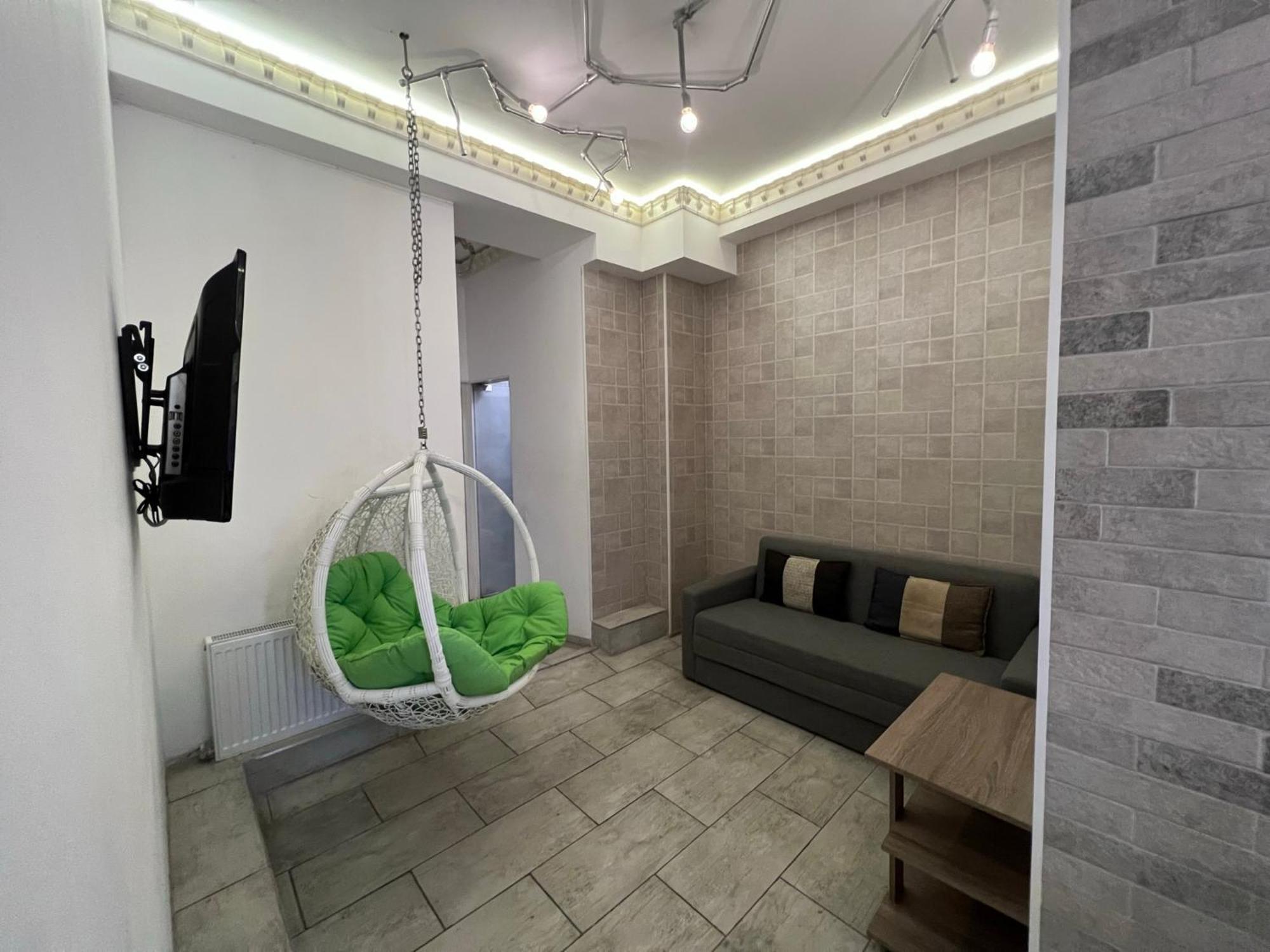Center Apartment คีชีเนา ภายนอก รูปภาพ